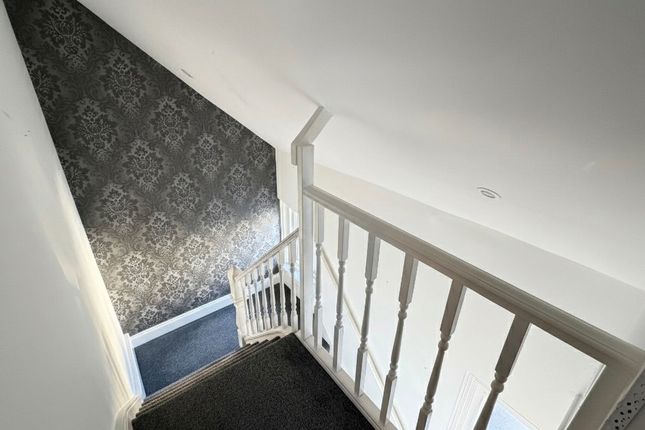 40,Flat 3, Albert Road, Ramsgate photo 3