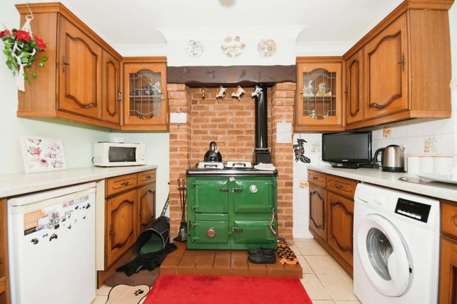 Woodthorpe View, Top Road, Hardwick Wood, Chesterfield photo 4