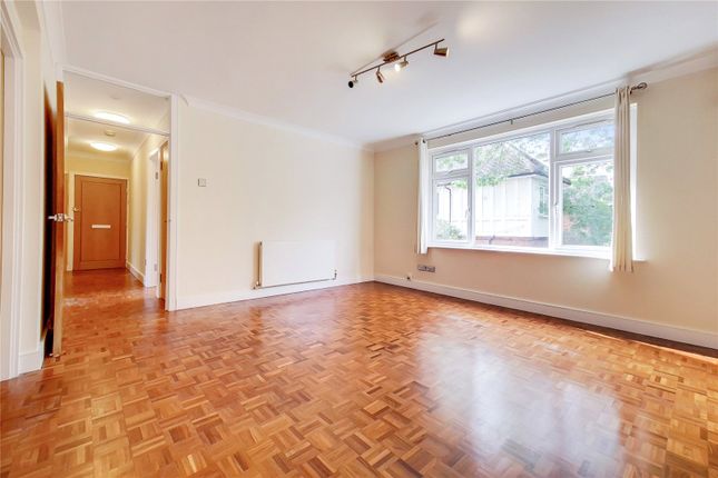 Flat 5, 25, Liskeard Gardens, London photo 2
