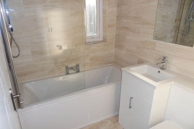 65, North Shields photo 3