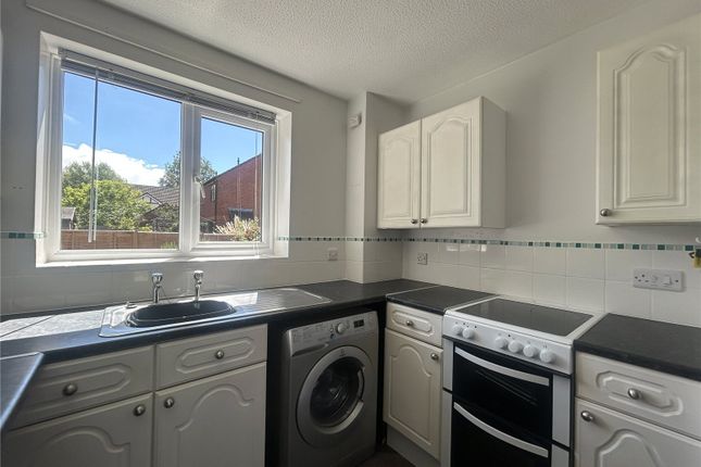 12, Woodfield Close, Burnham-on-Sea photo 2