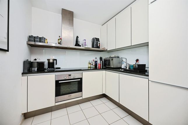 Apartment 1501, 200, Wharfside Street, Birmingham photo 3