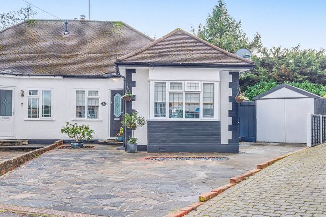 2-bed other on 8, Abbotts Close, Leigh-on-Sea, £399,995