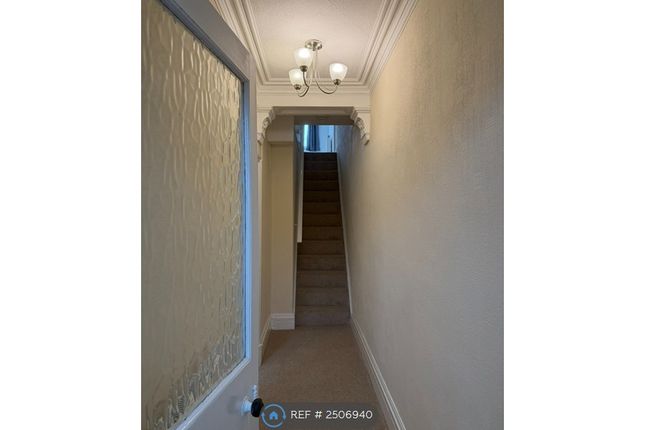 Gould St, Denton, Manchester photo 4
