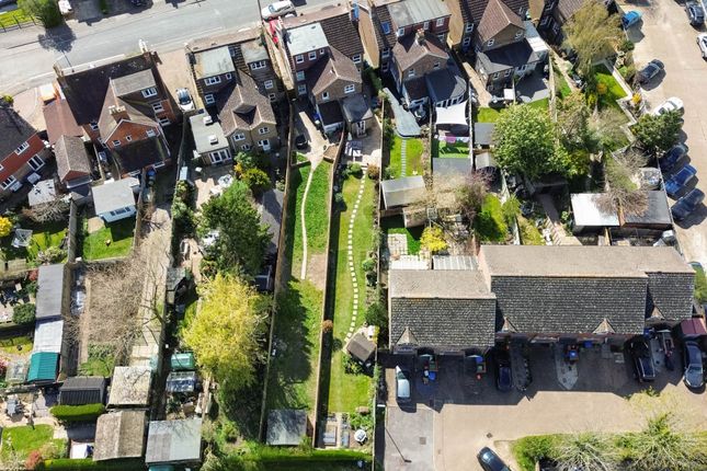 64, Billingshurst Road, Horsham photo 3