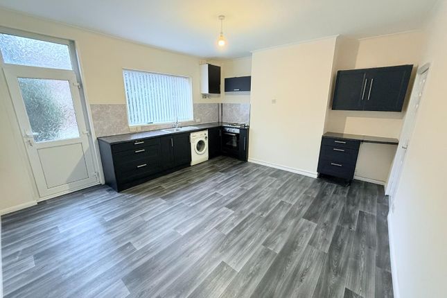 59, Ambler Street, Castleford photo 3