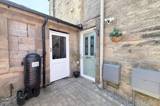 Flat 2 Mount House , Pleasance Gardens, Falkirk photo 3