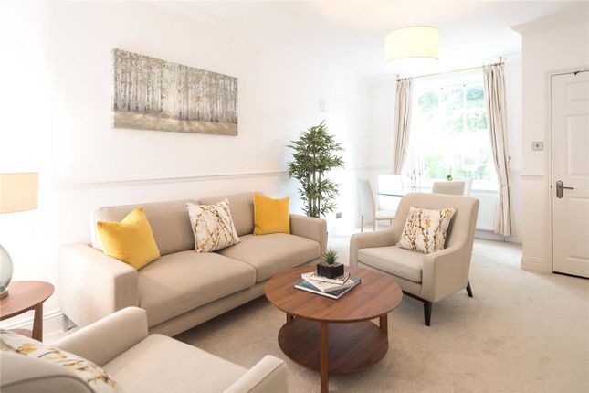 Flat to rent in The Old Vicarage, Bennett Street