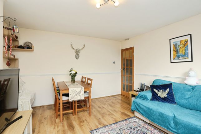 7e, Westmount Road, London photo 4