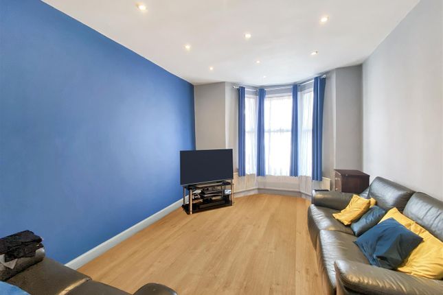 64, Regina Road, Southall photo 2