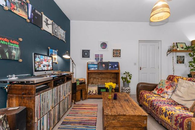 Flat for sale in Bell Hill Road, St. George, Bristol