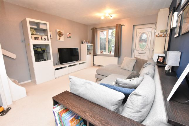Sutton Road, Kirkby-In-Ashfield, Nottingham photo 3
