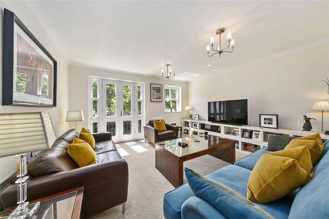 Thumbnail Flat for sale in Cambridge Park, East Twickenham