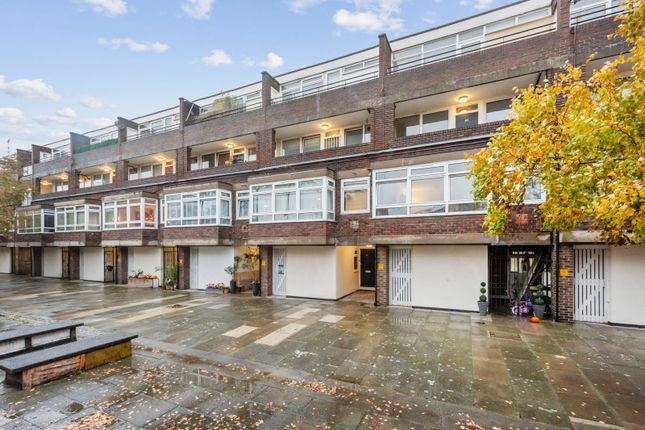 Thumbnail Flat for sale in Broxwood Way, London