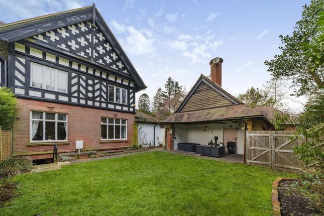 Thumbnail Property for sale in Portsmouth Road, Hindhead