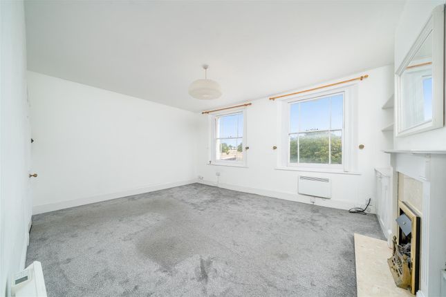 2, 43A Montpelier Vale, London photo 3