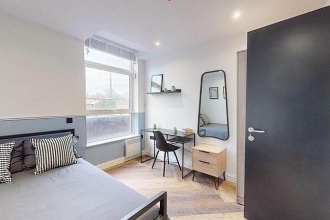 Thumbnail Flat to rent in Saint Nicholas Street, Bristol