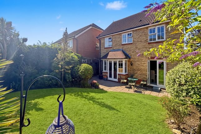 6, Lambourn Avenue, Pevensey photo 2