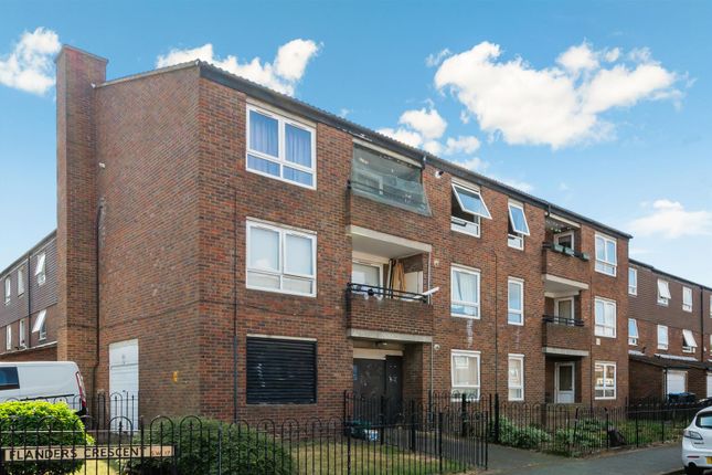 1-bed flat on 26, Flanders Crescent, London, £285,000