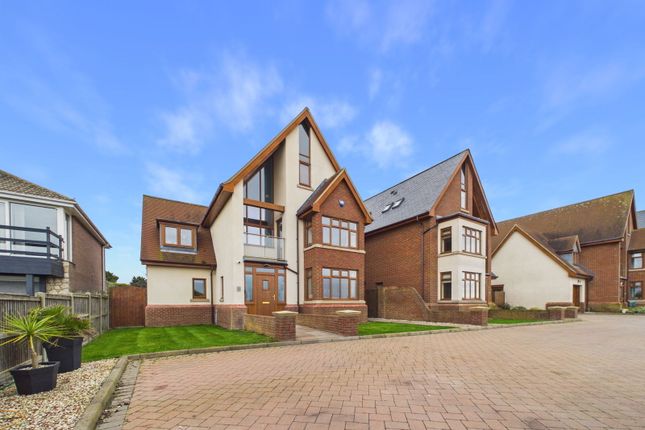 4-bed house on 4 Kestrel View, The Lees, Herne Bay, £875,000