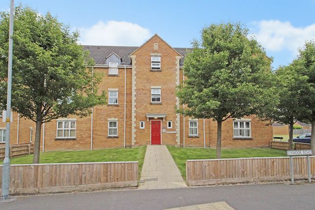 2 bed flat for sale in Sandalwood Road, Westbury BA13 - Zoopla