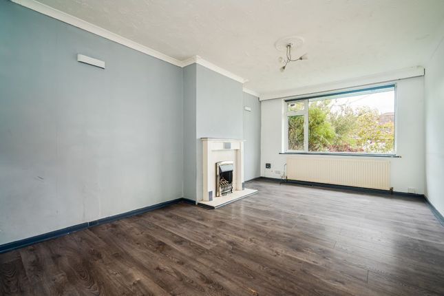 5 Kenilworth Avenue, Leeds photo 2