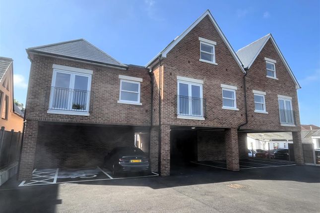 Danns Court 14B, Flat 7, Western Road, Borough Green photo 2