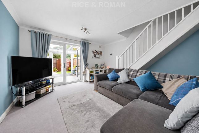 4, Morden Close, Bracknell photo 2