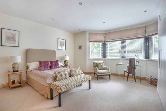 Flat for sale in Buckley Court, 375 Cockfosters Road, Cockfosters, Hertfordshire