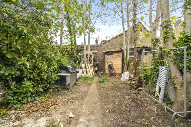 5, Brampton Road, London photo 4