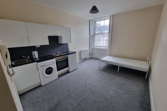 28 Flat F Atholl Street Perth PH1 5NP, Perth photo 3