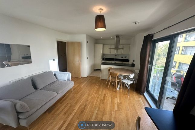 Thumbnail Flat to rent in Lock House, London