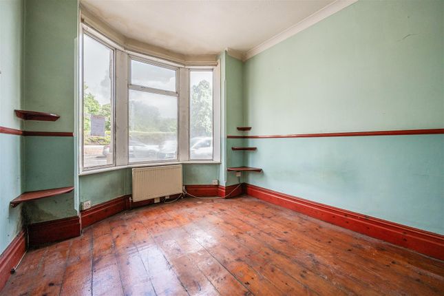 35, Velder Avenue, Southsea photo 2