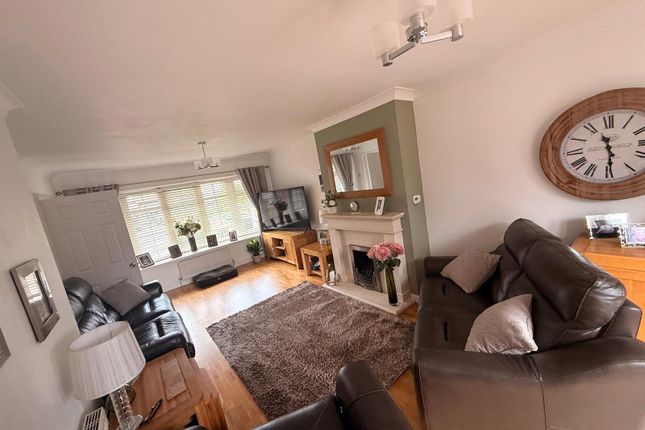 52, Land Oak Drive, Worcestershire photo 4