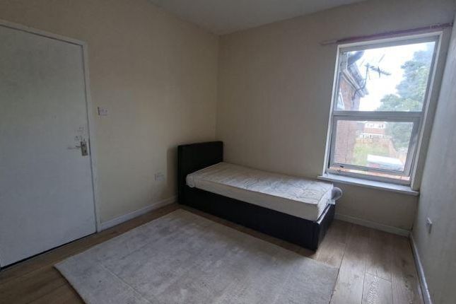 Hordern road, Wolverhampton photo 4