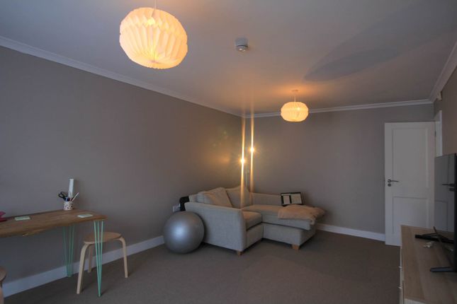 Woodford Court, Weston-super-Mare photo 4