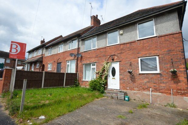 Thumbnail Semi-detached house to rent in North Crescent, Chesterfield