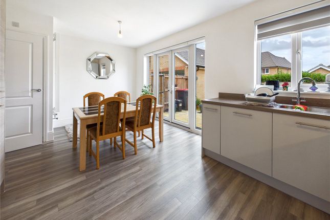 9, Butcher Way, Witham photo 3