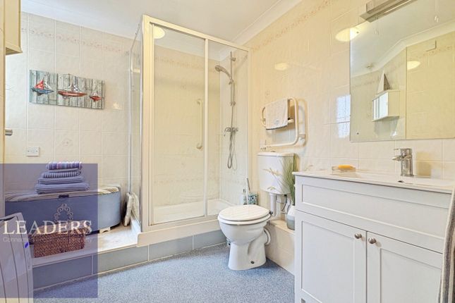 Flat 51, Riverside Court,, Rosemary Lane, Essex photo 3