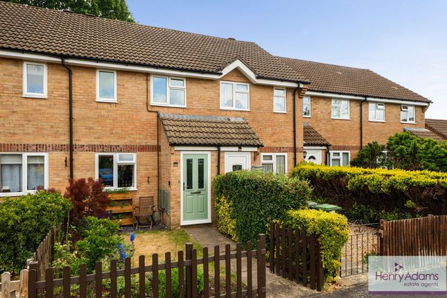2-bed house on 34 Thorn Close, Petersfield, £325,000