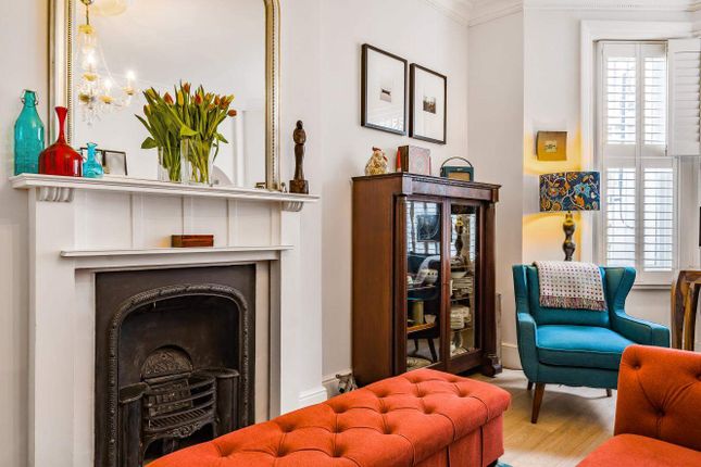 Thumbnail Flat for sale in Maclise Road, London