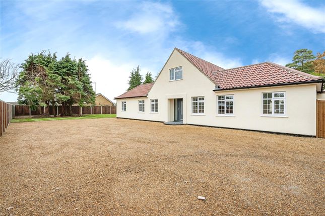 Bungalow for sale in Summer Drive, Hoveton, Norwich