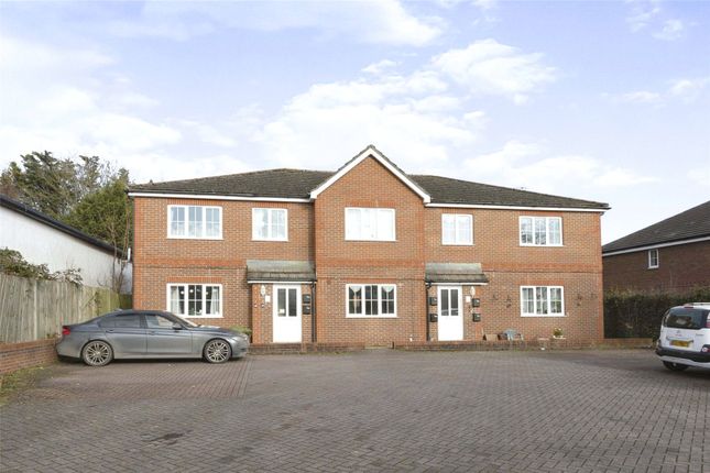 1 bed flat for sale in Oakdene Court, Worting Road, Basingstoke, Hampshire RG22
