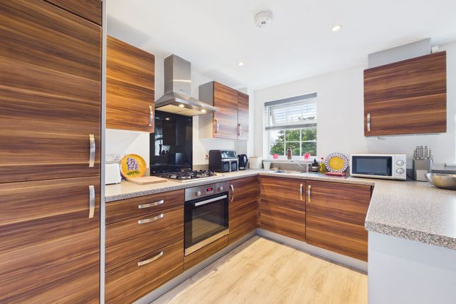 19 Paton Court, Nottingham photo 4
