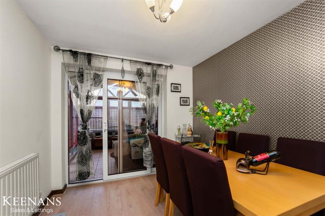 35, Epping Avenue, Accrington photo 4