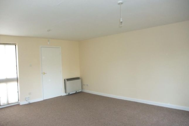 120, St. Johns Road, Isleworth photo 3