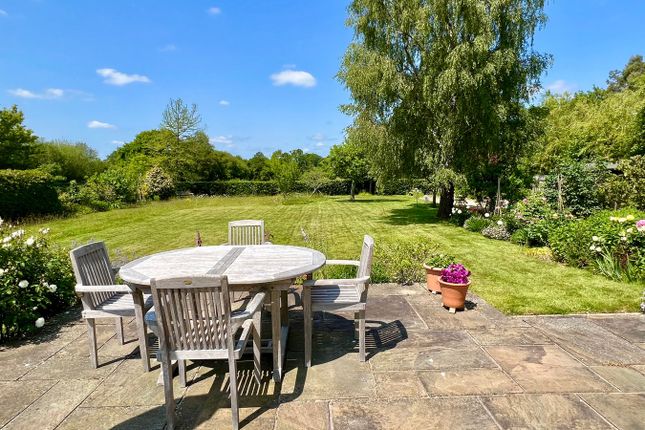 Lawn Cottage, Sway Road, Brockenhurst photo 4
