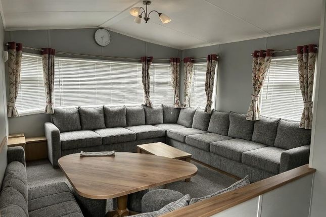 Holiday Home, ABI Oakley, London Road, Clacton on Sea photo 5