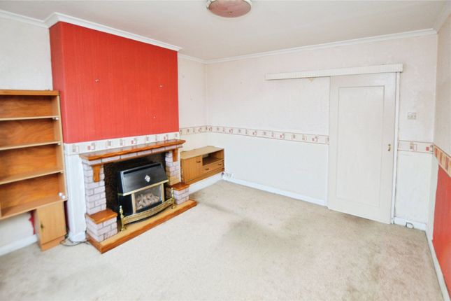 4, Blakeney Grove, West Yorkshire photo 2