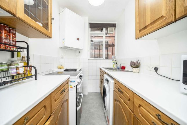 Flat 83, Queen Alexandra Mansions, Hastings Street, London photo 3